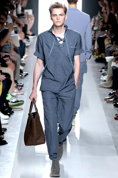 Look 31